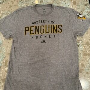 Men’s XL Adidas Gray Pittsburgh Penguins Hockey T-Shirt